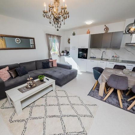 Ivana Apartment Trogir Ngoại thất bức ảnh